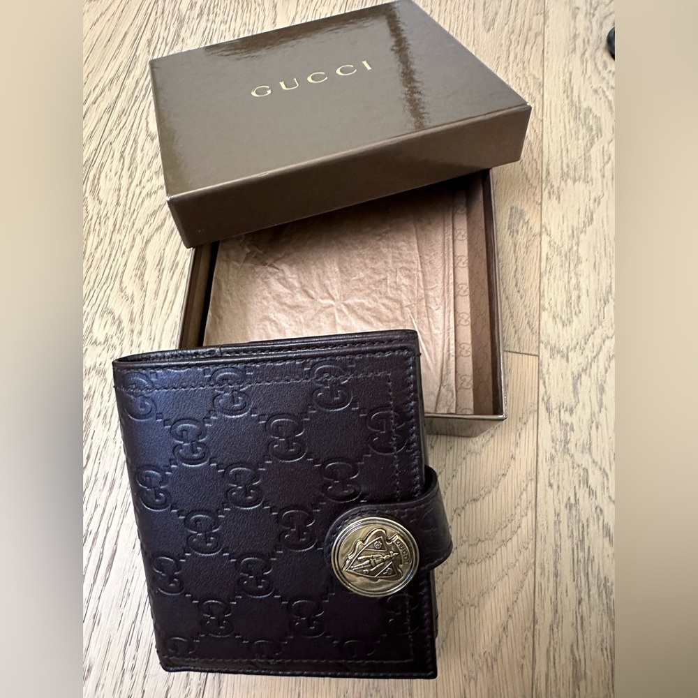 New Women’s Gucci Wallet with hysteria logo closure